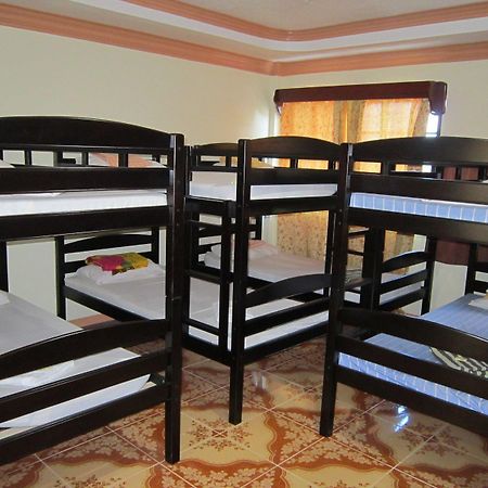 Golden Stallion Suites Cagayan de Oro Buitenkant foto