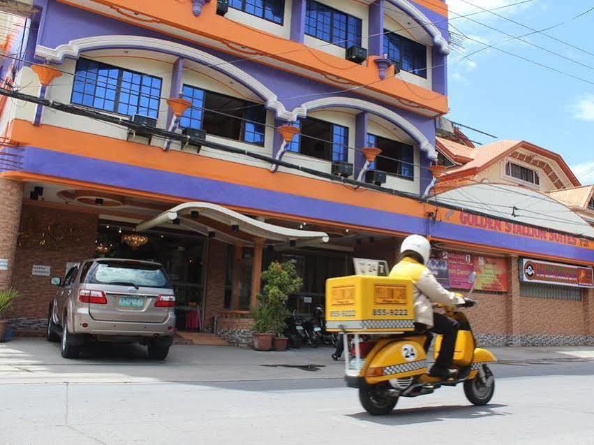 Golden Stallion Suites Cagayan de Oro Buitenkant foto