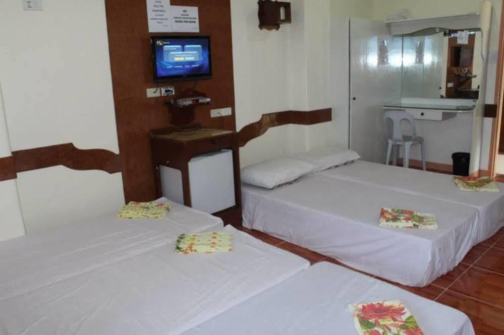 Golden Stallion Suites Cagayan de Oro Buitenkant foto